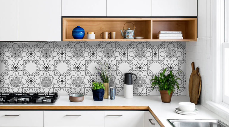 Decopertare faianță bucătărie